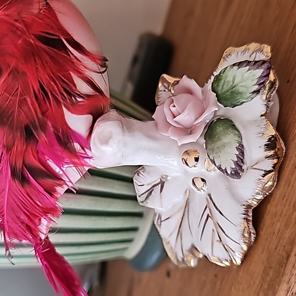 Red 🪭 CARDINAL bird 🌹 - Picture 4 of 10